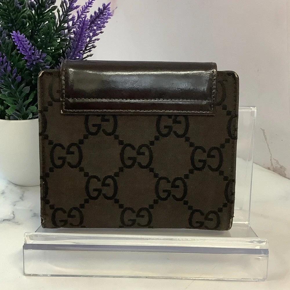 GUC Gucci Vintage Bifold Wallet